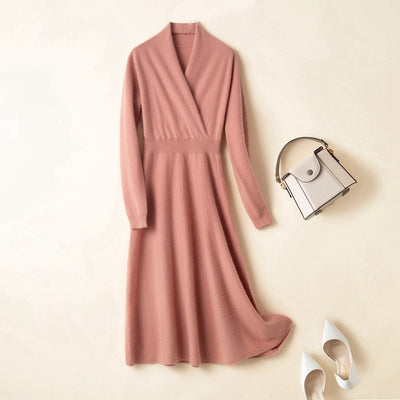 V-neckline cashmere waist dress