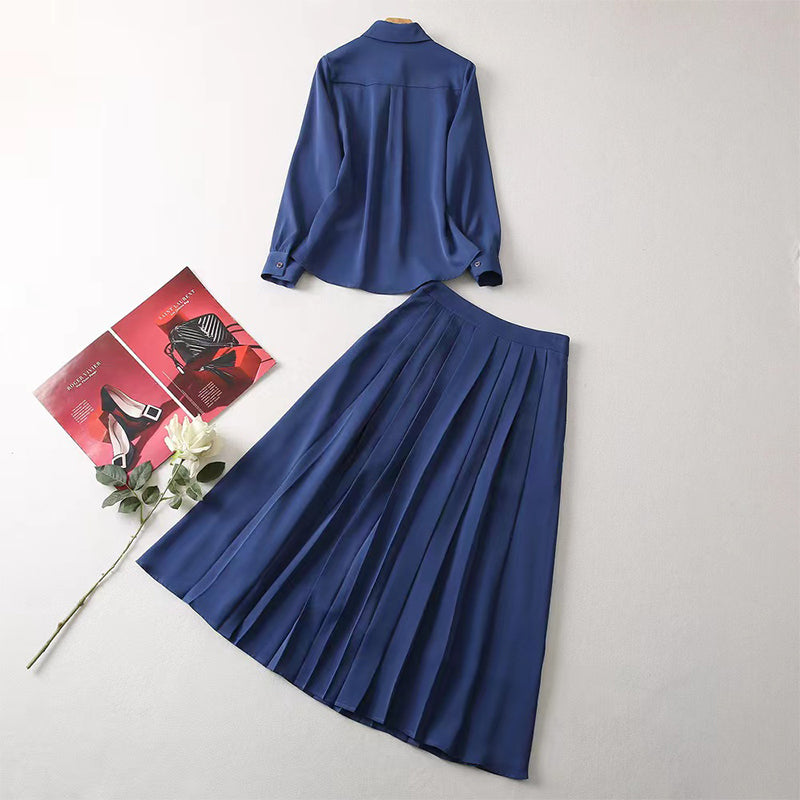 Sapphire blue shirt and wide swing pleated long skirt